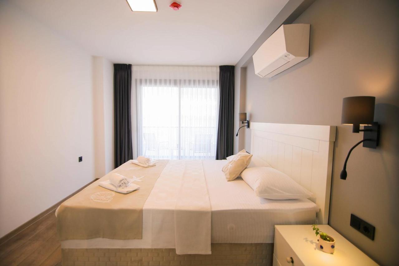 Krem Marin Otel Çeşme Buitenkant foto